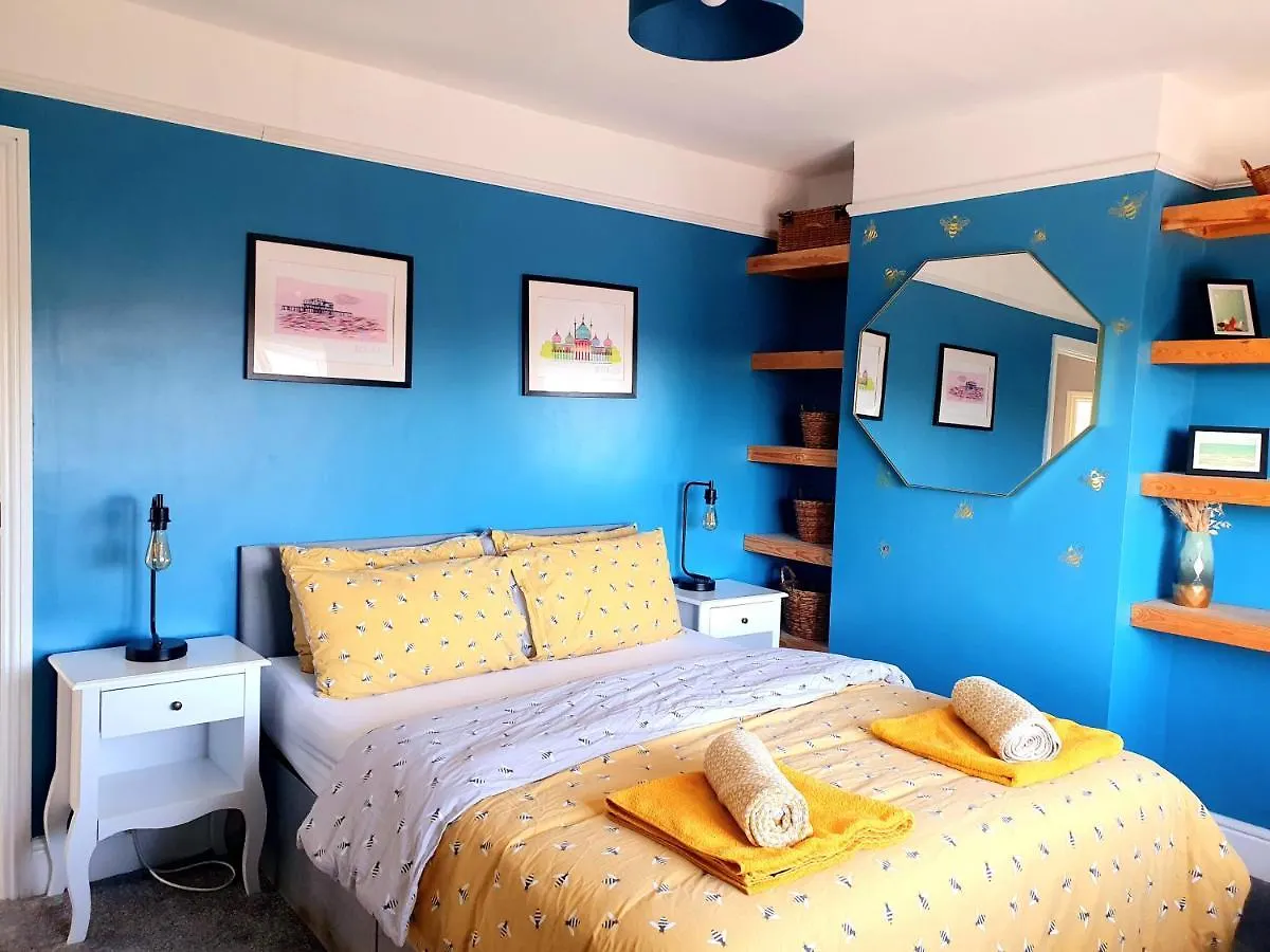 The Bee House Brighton. A Holiday Home By The Sea.