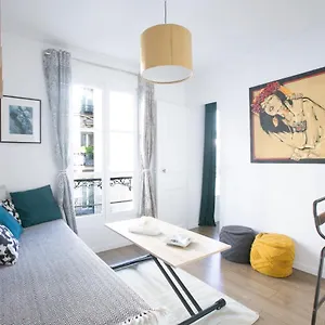 Charming 1 Bedroom Marais Hideaway - Fb17a Apartment Paris